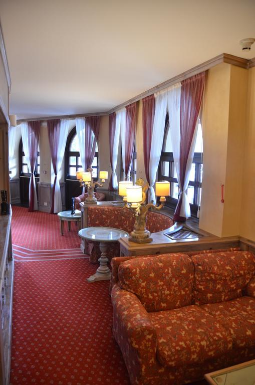 Rta Hotel Catturani Мадона ди Кампильо Екстериор снимка